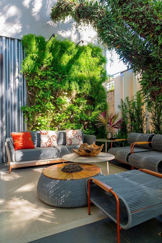 1704335566103076.jpg 1704335566103076.jpg