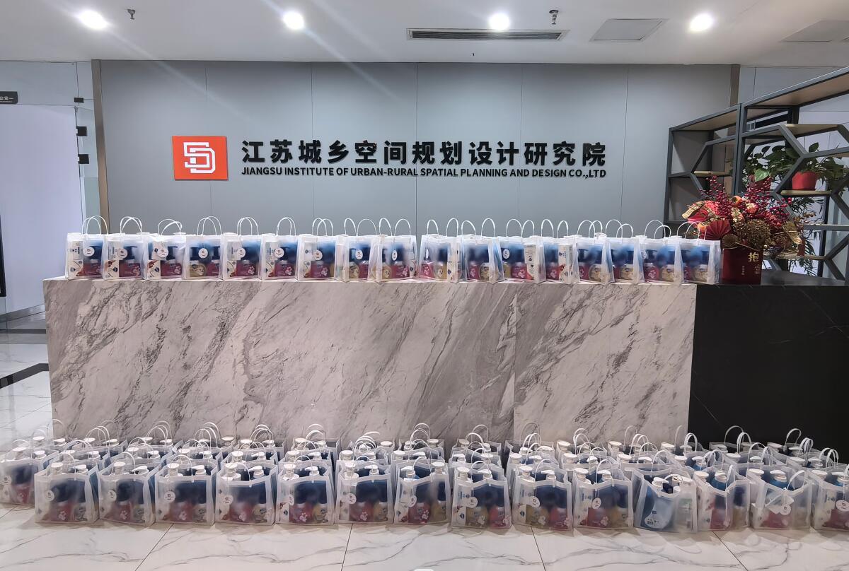 1715931612112042.jpg 1715931612112042.jpg